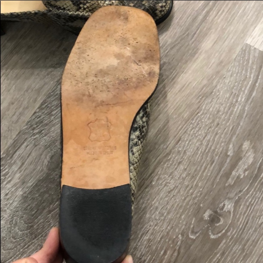 Stuart Weitzman Snake Print Mule 8.5 - image 5